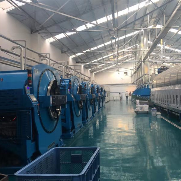 開一家酒店布草洗滌廠用哪些設(shè)備 開一家酒店布草洗滌廠用哪些設(shè)備