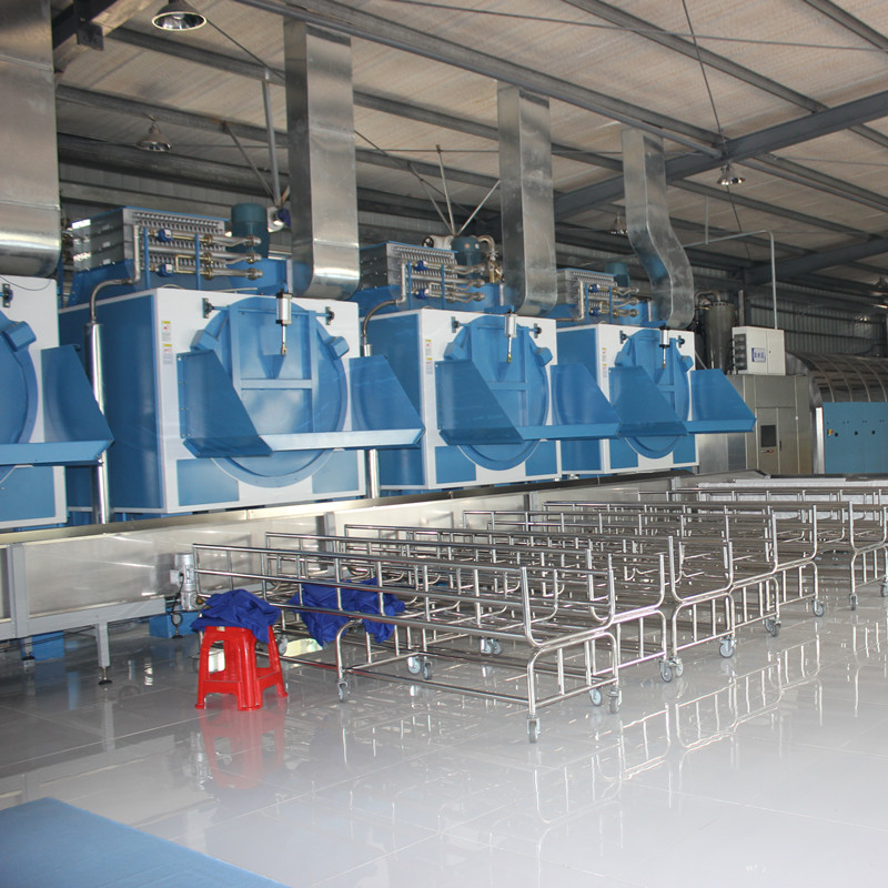 在布草洗滌廠的經(jīng)營(yíng)過(guò)程中，應(yīng)該如何控制成本以提高利潤(rùn)？